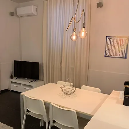 Mery's House Casa * Fano