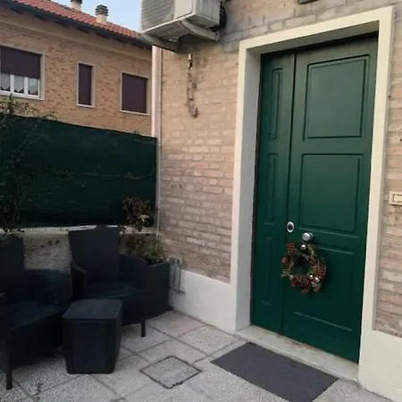 Дом отдыха Mery's House Casa *